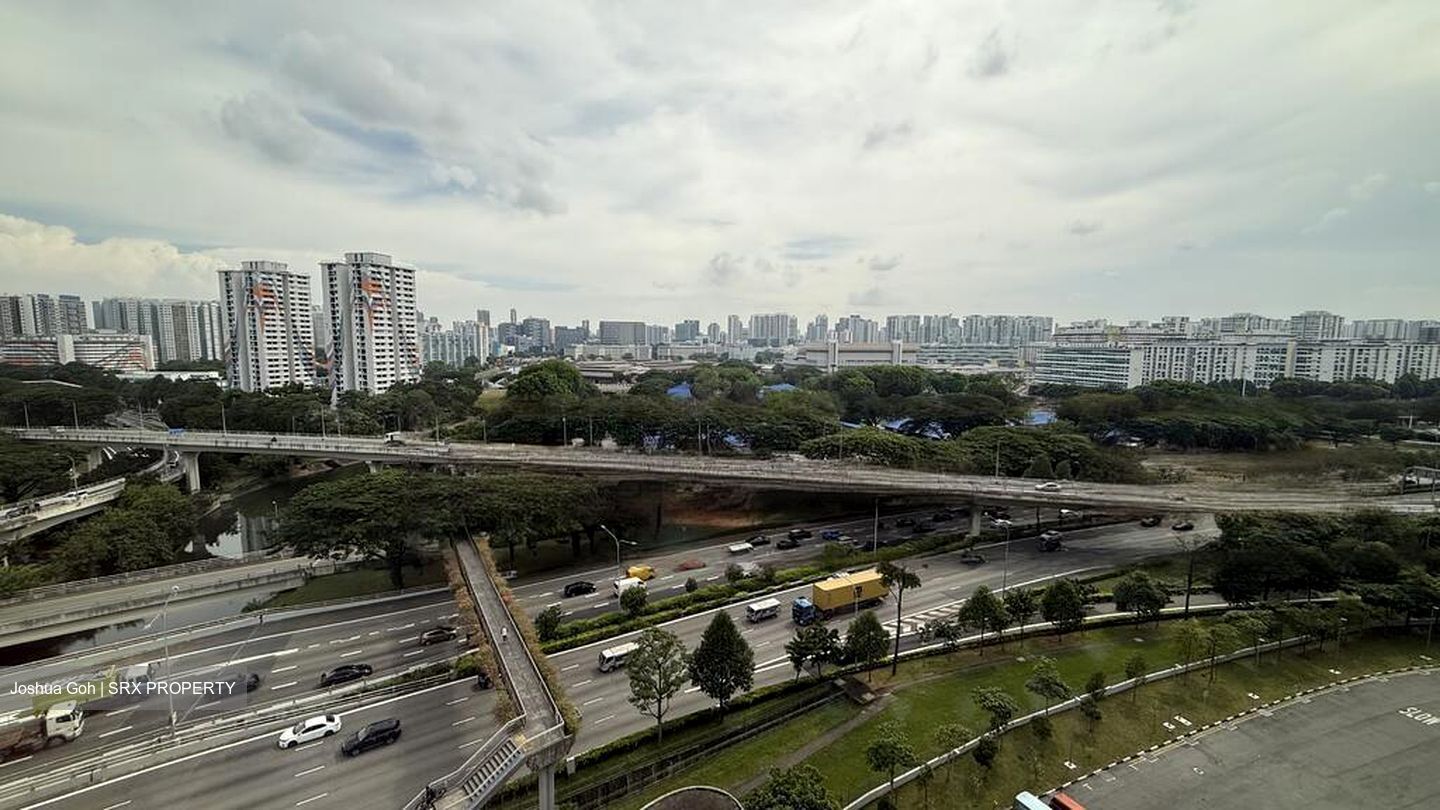 Kallang Way (D13), Factory #473387321